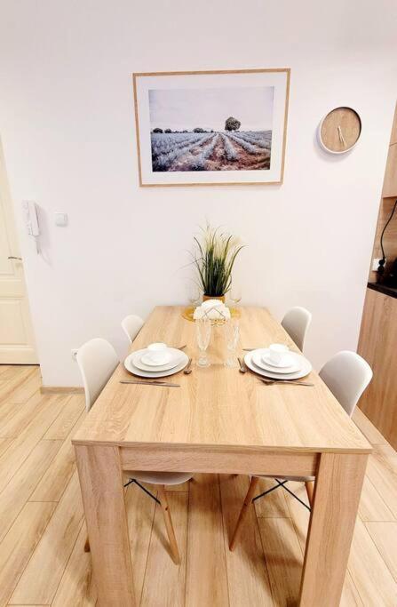 Golden Apartment Bosacka Krakow Old Town 2 Rooms ภายนอก รูปภาพ