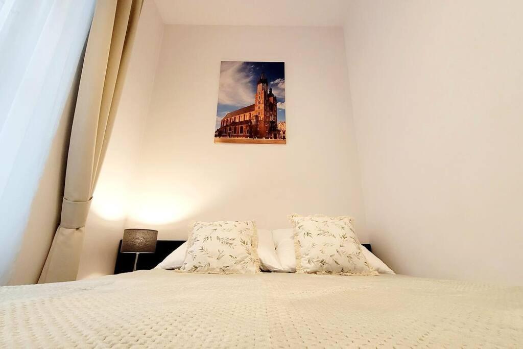 Golden Apartment Bosacka Krakow Old Town 2 Rooms ภายนอก รูปภาพ